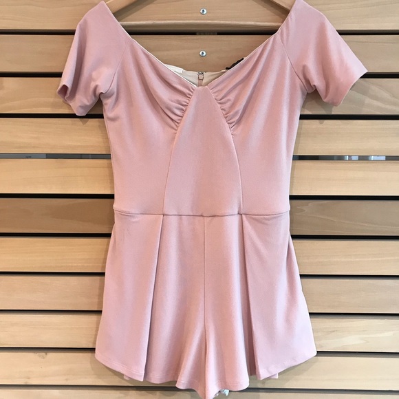 NWT NBD Off The Shoulder Romper - Picture 3 of 5